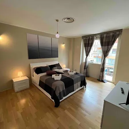 Appartamento 4 Season 130mq Ad Un Passo Dal Mare Con Gym Privata *